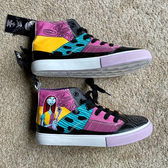 🆕 Disney The Nightmare Before Christmas Sneakers Women’s High
Top Shoes - Picture 4 of 15